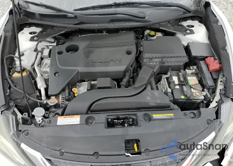 2017 Nissan Altima 2.5 z USA, uszkodzony, nr VIN 1N4AL3AP9HC262382